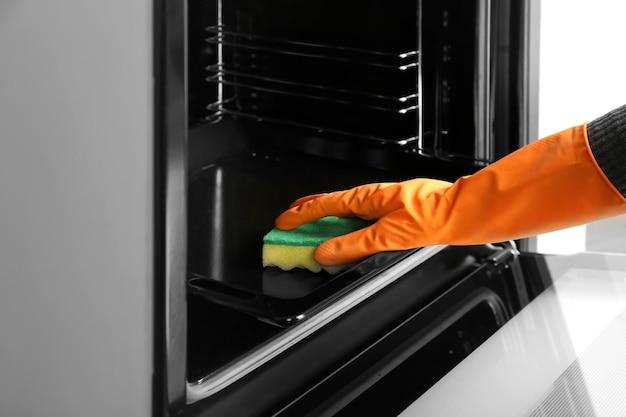  How Do You Remove Oven Cleaner Residue 