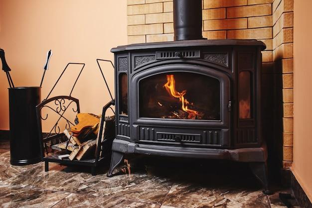 How To Seal A Fireplace Insert 