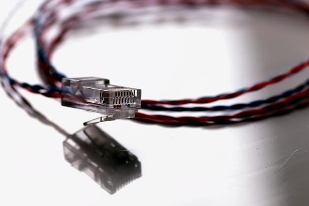  How To Wire A Plug With Black And Red Wires 