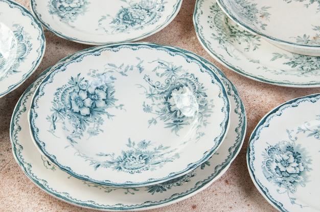 Where Is The Best Place To Sell Antique China 