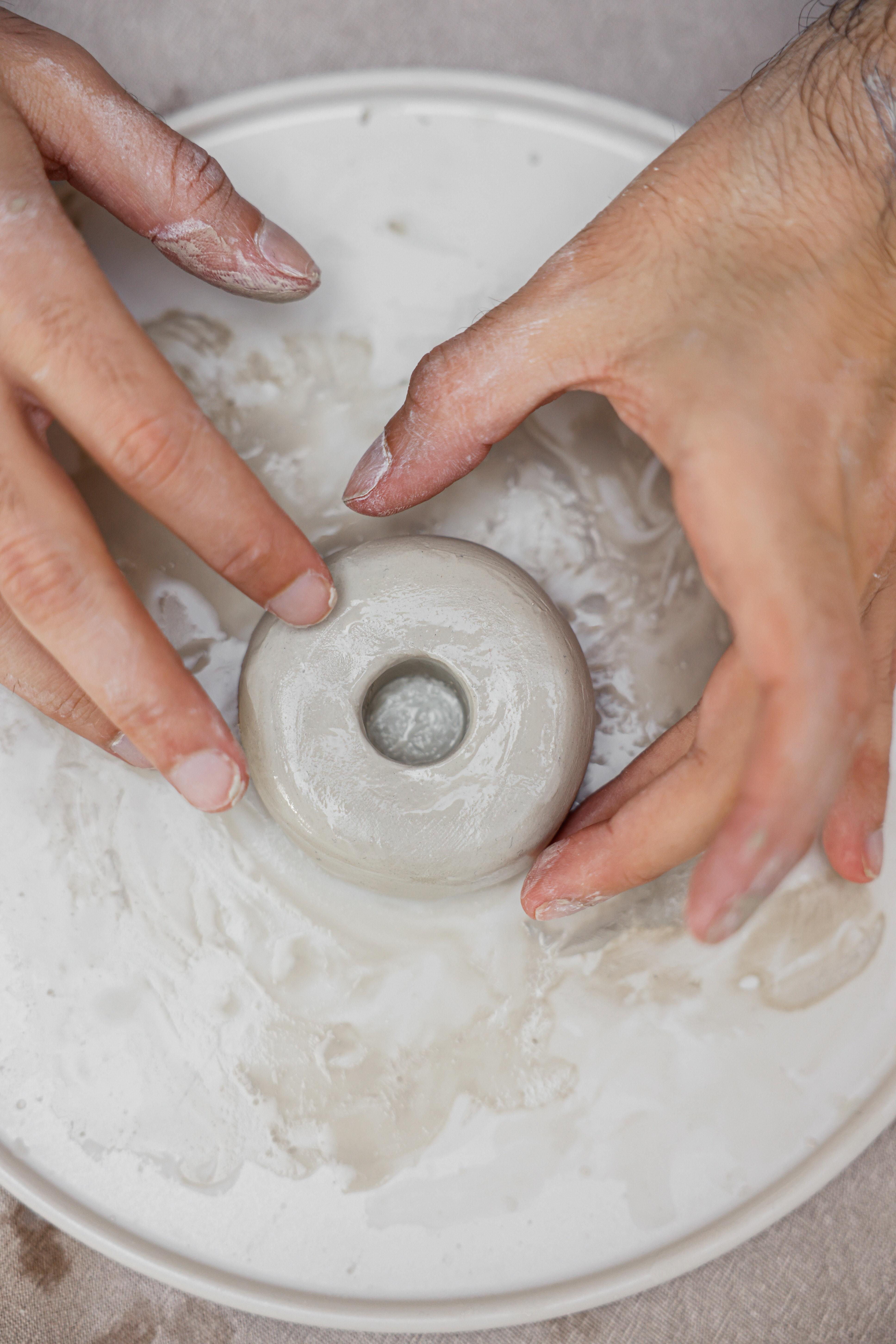  How Do You Clean Ceramic Molds 