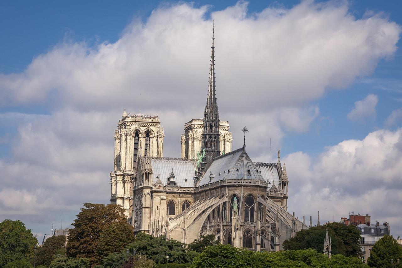 What Materials Were Used To Build The Notre Dame Cathedral 
