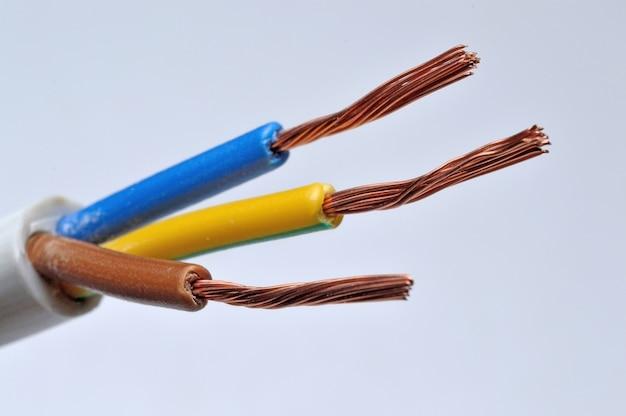  Is The Brown Or Blue Wire Neutral 