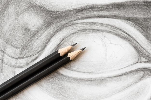  Can You Use Graphite On Canvas 