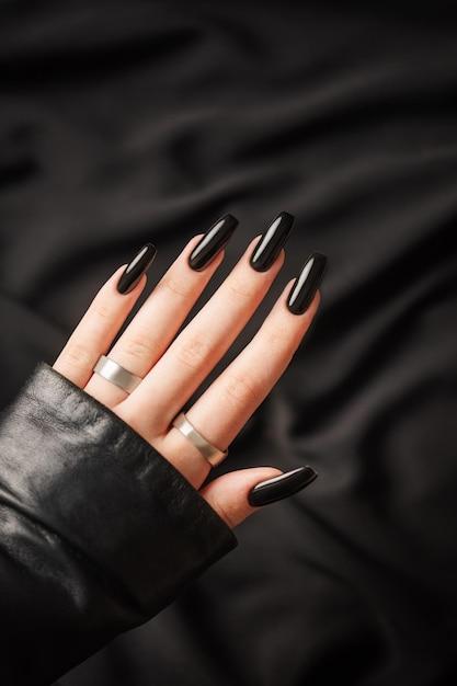  What Black Nail Polish Says About You 