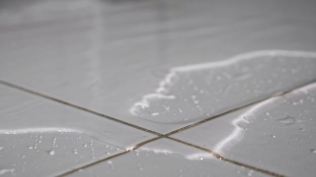 What Happens If Water Gets Under Ceramic Tile 
