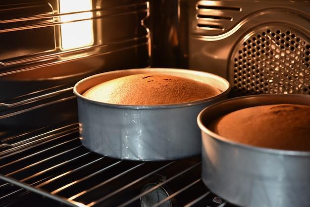  What Happens If You Bake A Cake At A Lower Temperature 