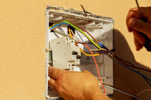  What Is The Orange Wire On A Thermostat 