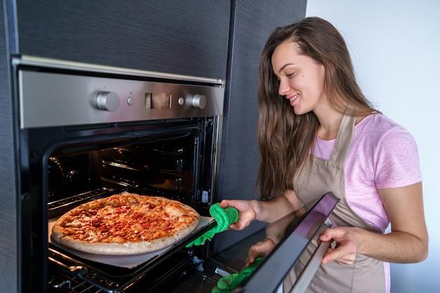  What Temperature Do You Reheat Pizza In A Convection Oven 