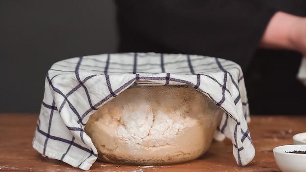  What Type Of Bowl Is Best For Dough To Rise 