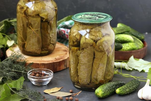  Where To Buy Grape Leaves For Fermenting Pickles 