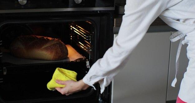  Will Microwave Kill Mold On Bread 