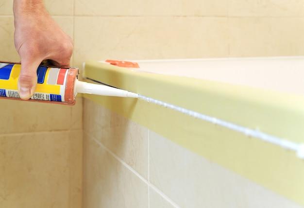 Will Silicone Stick To Sealed Grout 